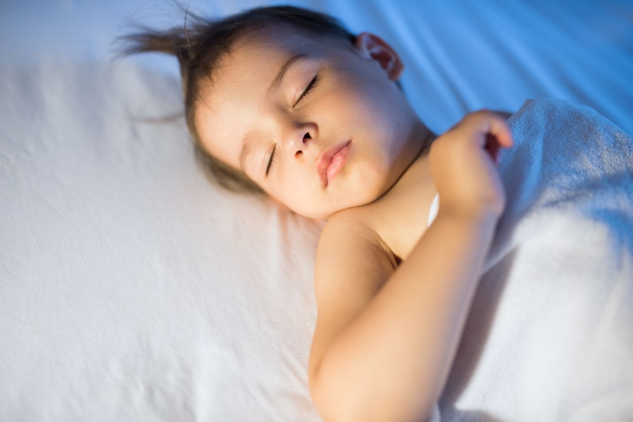 Melamil para hacer dormir los niños: qué es? tiene efectos secun
