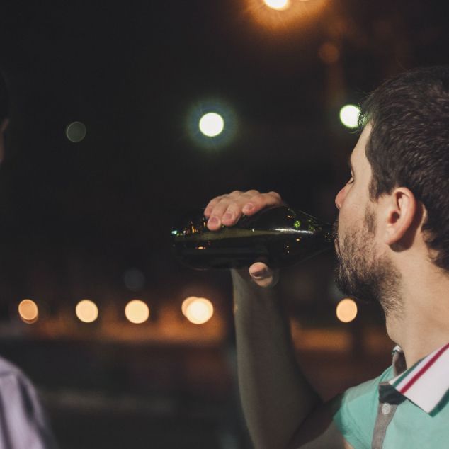 Sancionats per beure alcohol a la via pública (botellón) a Mataró