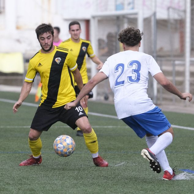 Futbol CE Mataró - Les Franqueses. Foto: R.Gallofré