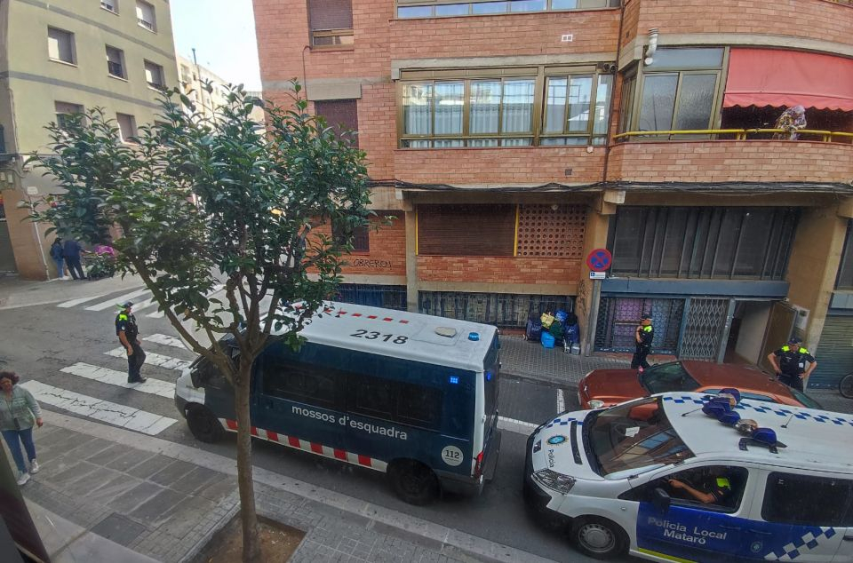 Desallotjament del local ocupat al barri de Rocafonda de Mataró