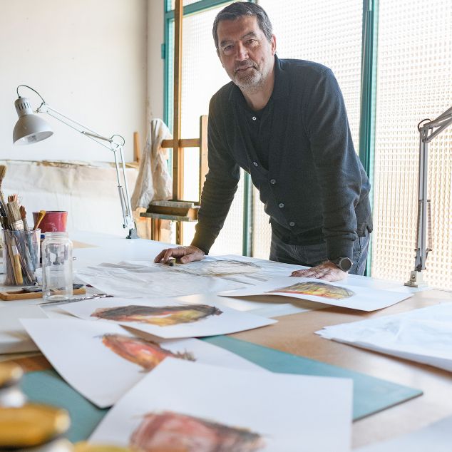 Josep Maria Codina, al seu estudi. Foto: R. Gallofré