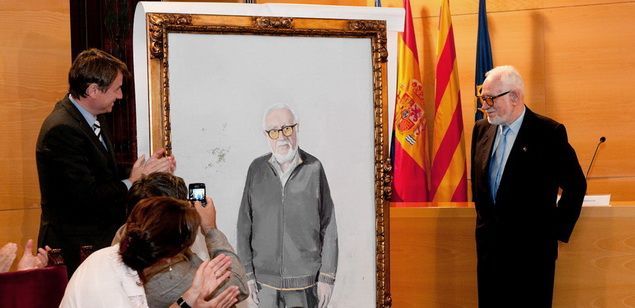 Joan Mora i Pere Montserrat destapant el quadre