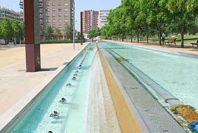 Una de les fonts més grans de Mataró, al nou parc central.
